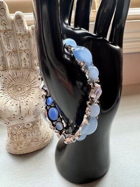 Vintage BOUCHER Blue Cabochon Rhinestone Bracelet | Signed Mid-Century Designer